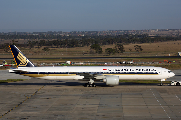 SINGAPORE AIRLINES BOEING 777 300ER MEL RF 5K5A6163.jpg