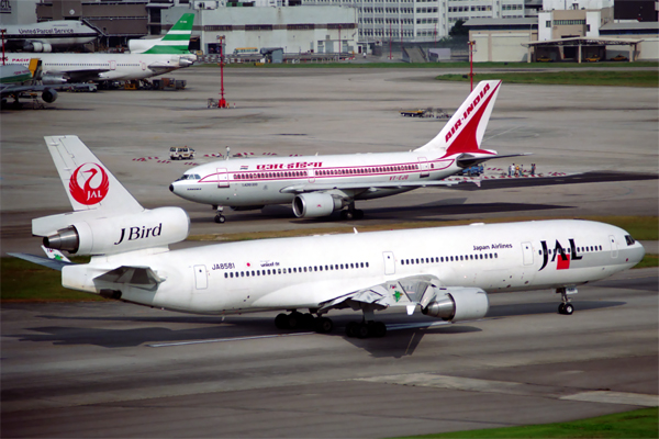 JAPAN AIRLINES AIR INDIA AIRCRAFT HKG RF 958 21.jpg