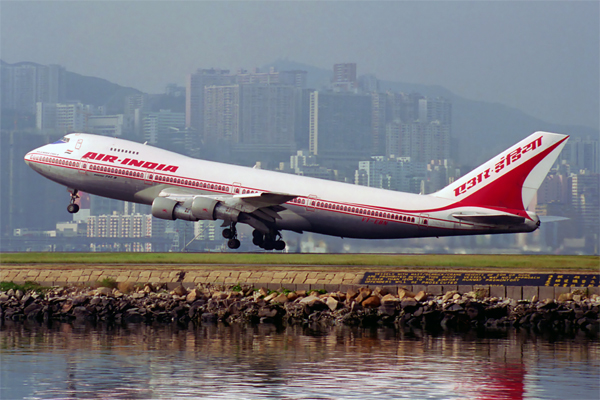 AIR INDIA BOEING 747 200 HKG RF 965 14.jpg