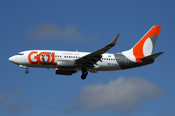 GOL BOEING 737 700 GRU RF 5K5A9668.jpg
