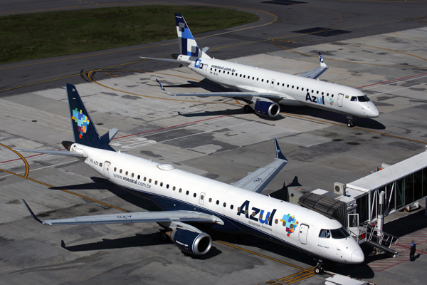 AZUL EMBRAER 195s SDU RF 5K5A8944.jpg