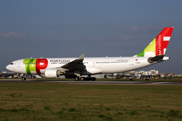 TAP AIR PORTUGAL AIRBUS A330 200 LIS RF 5K5A8600.jpg