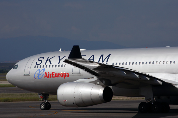AIR EUROPA AIRBUS A330 200 MAD RF 5K5A7351.jpg