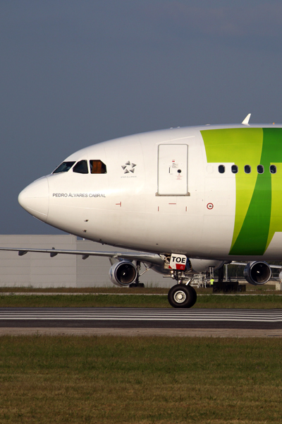 TAP AIR PORTUGAL AIRBUS A330 200 LIS RF 5K5A8599.jpg