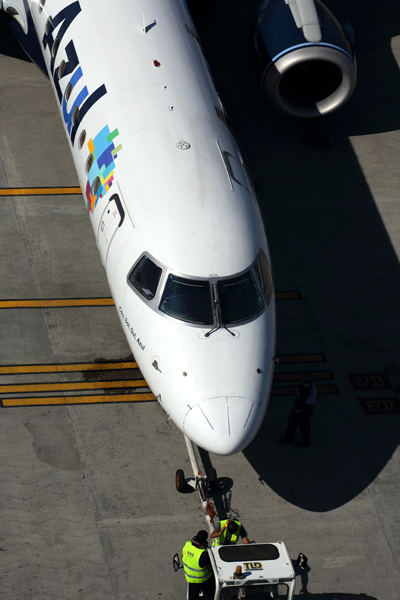 AZUL EMBRAER 195 SDU RF 5K5A8962.jpg