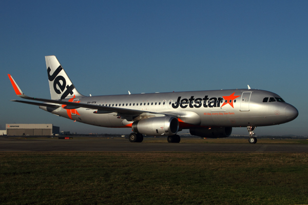 JETSTAR AIRBUS A320 BNE RF IMG_1274.jpg