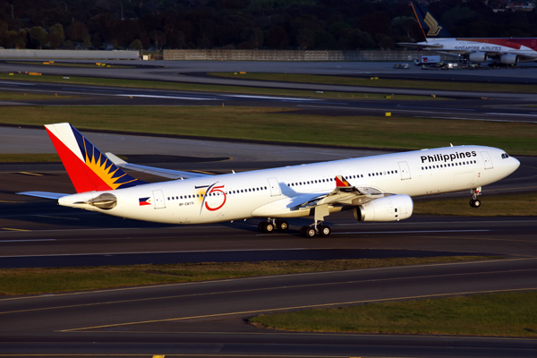 PHILIPPINES AIRBUS A330 300 SYD RF 5K5A1194.jpg