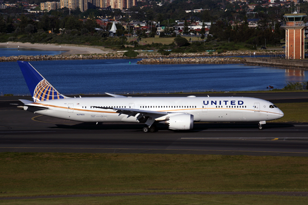 UNITED BOEING 787 9 SYD RF 5K5A1310.jpg