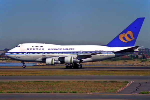 MANDARIN AIRLINES BOEING 747SP SYD RF 1044 28.jpg