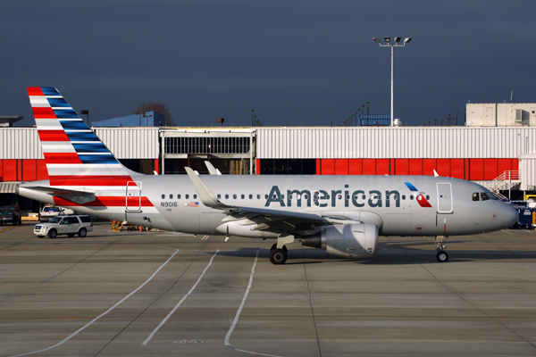 AMERICAN AIRBUS A319 ATL RF 5K5A9017.jpg