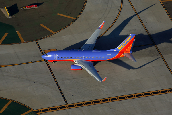 SOUTHWEST BOEING 737 700 LAX RF 5K5A7788.jpg