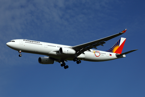 PHILIPPINES AIRBUS A330 300 MEL RF 5K5A1757.jpg