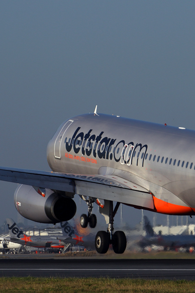 JETSTAR AIRBUS A320 BNE RF 5K5A2661.jpg