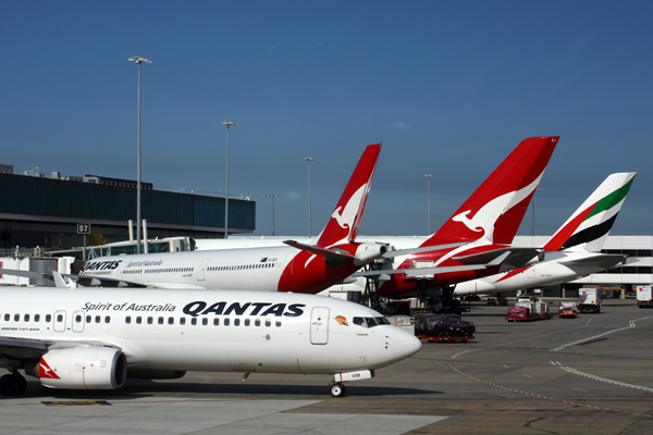 QANTAS EMIRATES AIRCRAFT MEL RF 5K5A2327.jpg