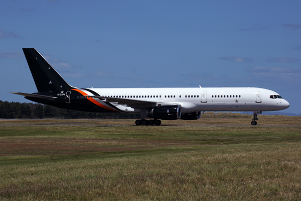 TITAN BOEING 757 200 HBA RF 5K5A3028.jpg