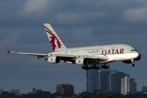 QATAR AIRBUS A380 SYD RF 5K5A3099.jpg