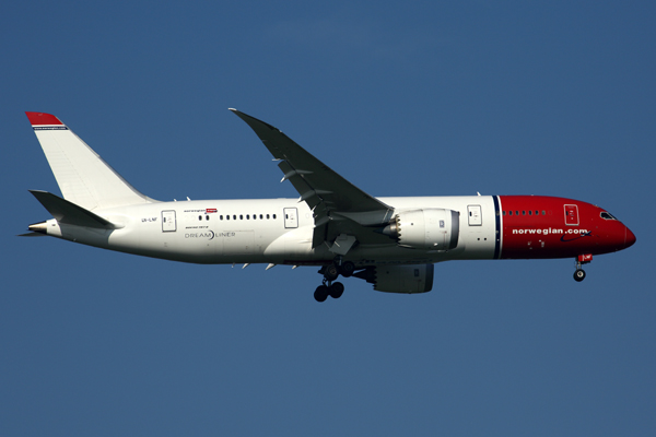 NORWEGIAN BOEING 787 8 BKK RF 5K5A4640.jpg