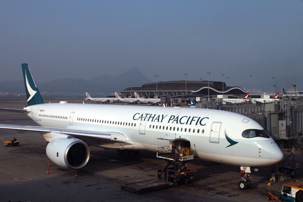 CATHAY PACIFIC AIRBUS A350 900 HKG RF IMG_2353.jpg