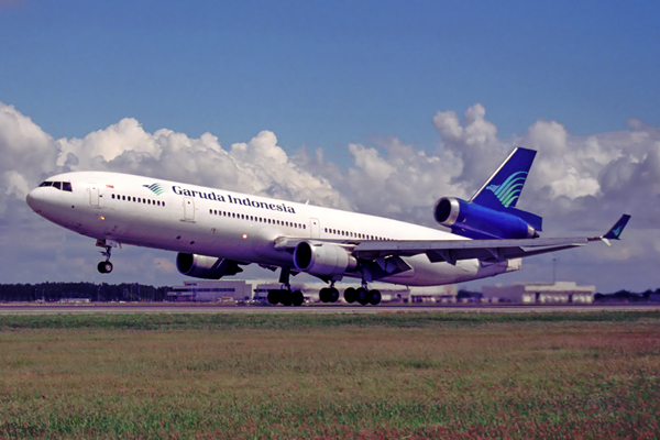 GARUDA INDONESIA MD11 BNE RF 1214 13.jpg