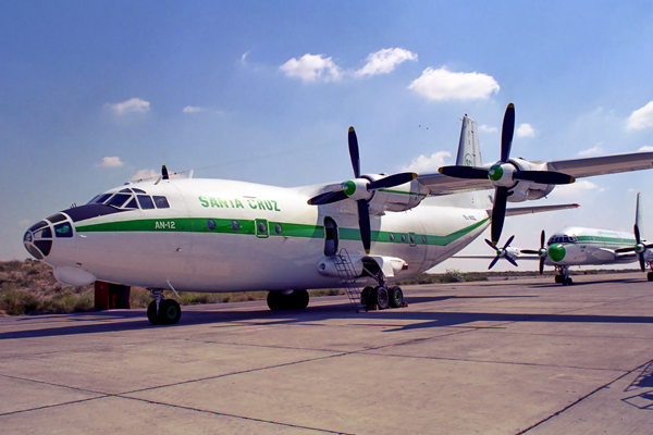 SANTA CRUZ ANTONOV AN12 SHJ RF 1226 15.jpg