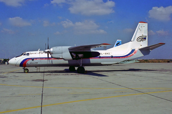 SPECIAL CARGO ANTONOV AN26B SHJ RF 1226 9.jpg