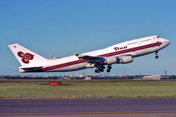 THAI BOEING 747 400 SYD RF 1235 11.jpg