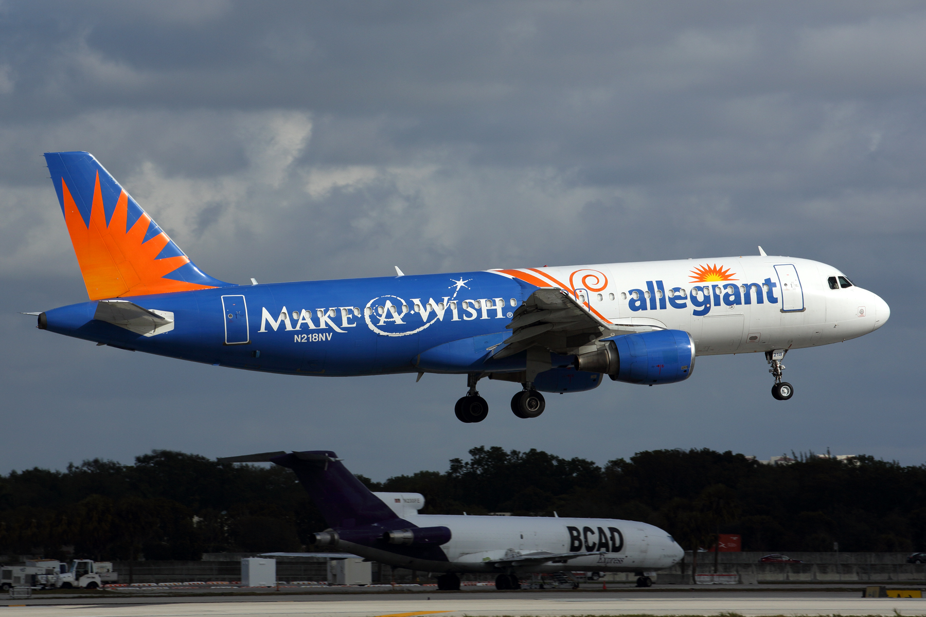 ALLEGIANT AIRBUS A320 FLL RF 5K5A5933.jpg