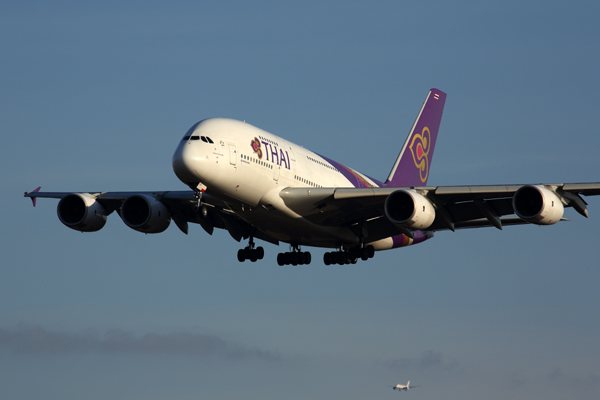 THAI AIRBUS A380 NRT RF 5K5A5406.jpg