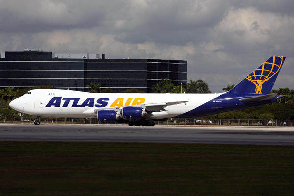 ATLAS AIR BOEING 747 800F MIA RF 5K5A6305.jpg