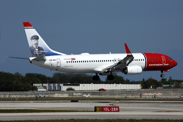 NORWEGIAN BOEING 737 800 FLL RF 5K5A6665.jpg