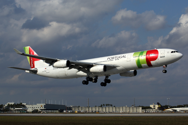 TAP AIR PORTUGAL AIRBUS A340 300 MIA RF 5K5A6786.jpg