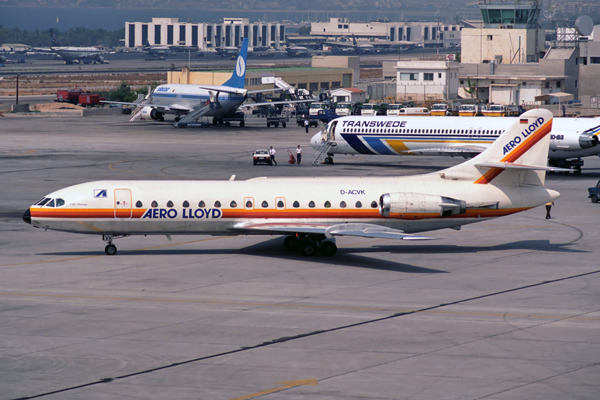 AERO LLOYD CARAVELLE ATH RF 313 36.jpg