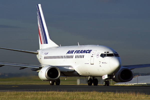 AIR FRANCE BOEING 737 500 CDG RF 1850 14.jpg