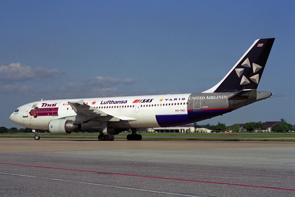 THAI AIRBUS A300 600R BKK RF 1435 26