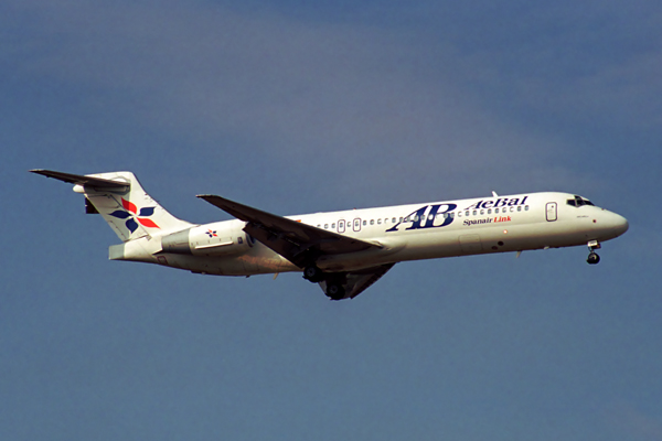 AB AEBAL BOEING 717 MAD RF 1846 1.jpg