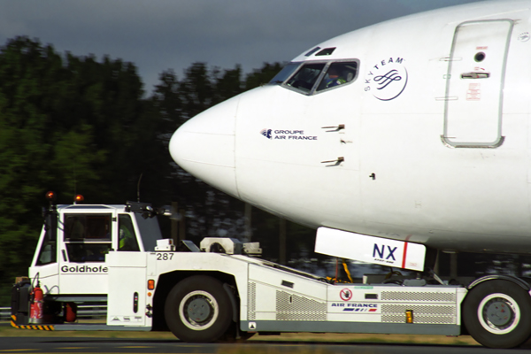 AIR FRANCE BOEING 737 500 CDG RF 1861 16.jpg