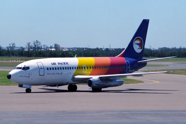 AIR PACIFIC BOEING 737 200 BNE RF 171 28.jpg