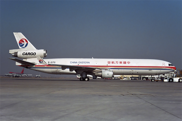 CHINA EASTERN CARGO MD11F SHA RF 983 16.jpg