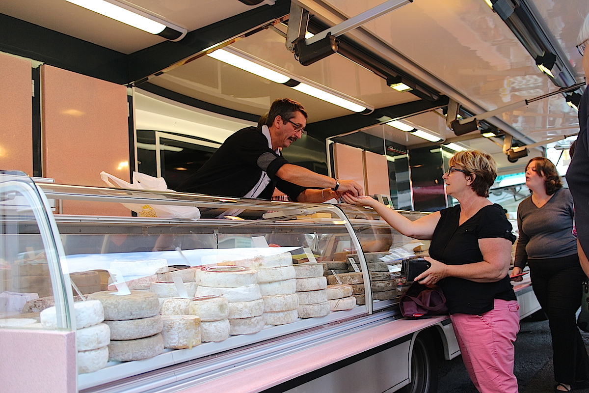 Felletin Markets