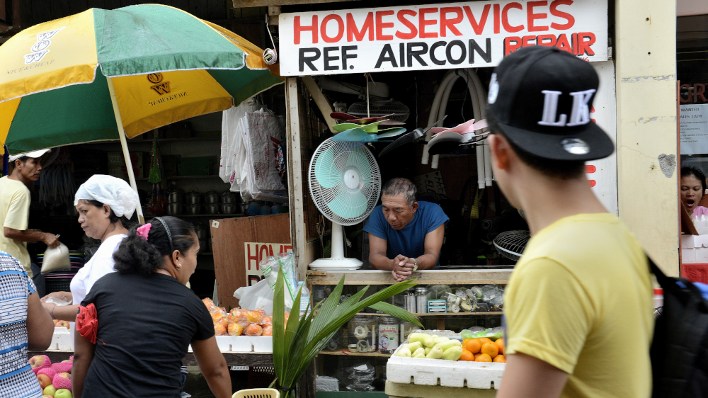 _DSC2091.JPG The market
