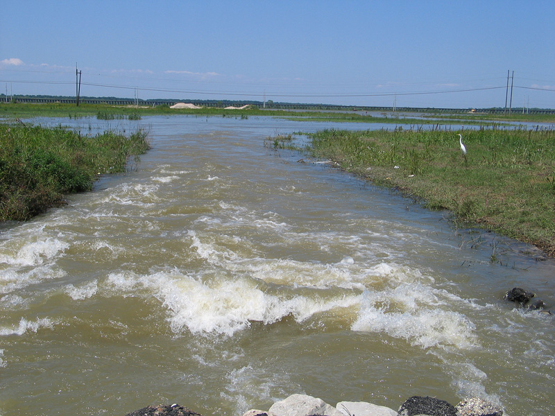 Mississippi River water on way to Lake Pontchartrain via Bonnet Carre Spillway