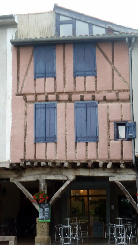 Mirepoix                    P1060005.JPG