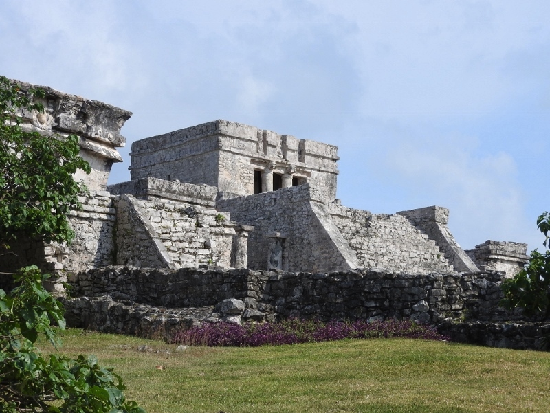 El Castillo