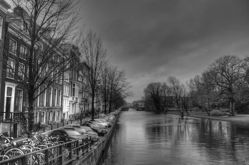 Amsterdam canal BW.jpg