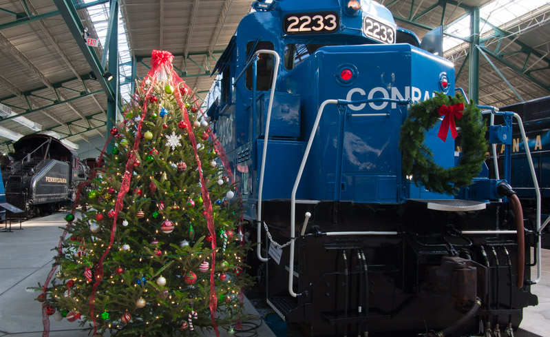 Christmas Tree at the RR Museum of PA 