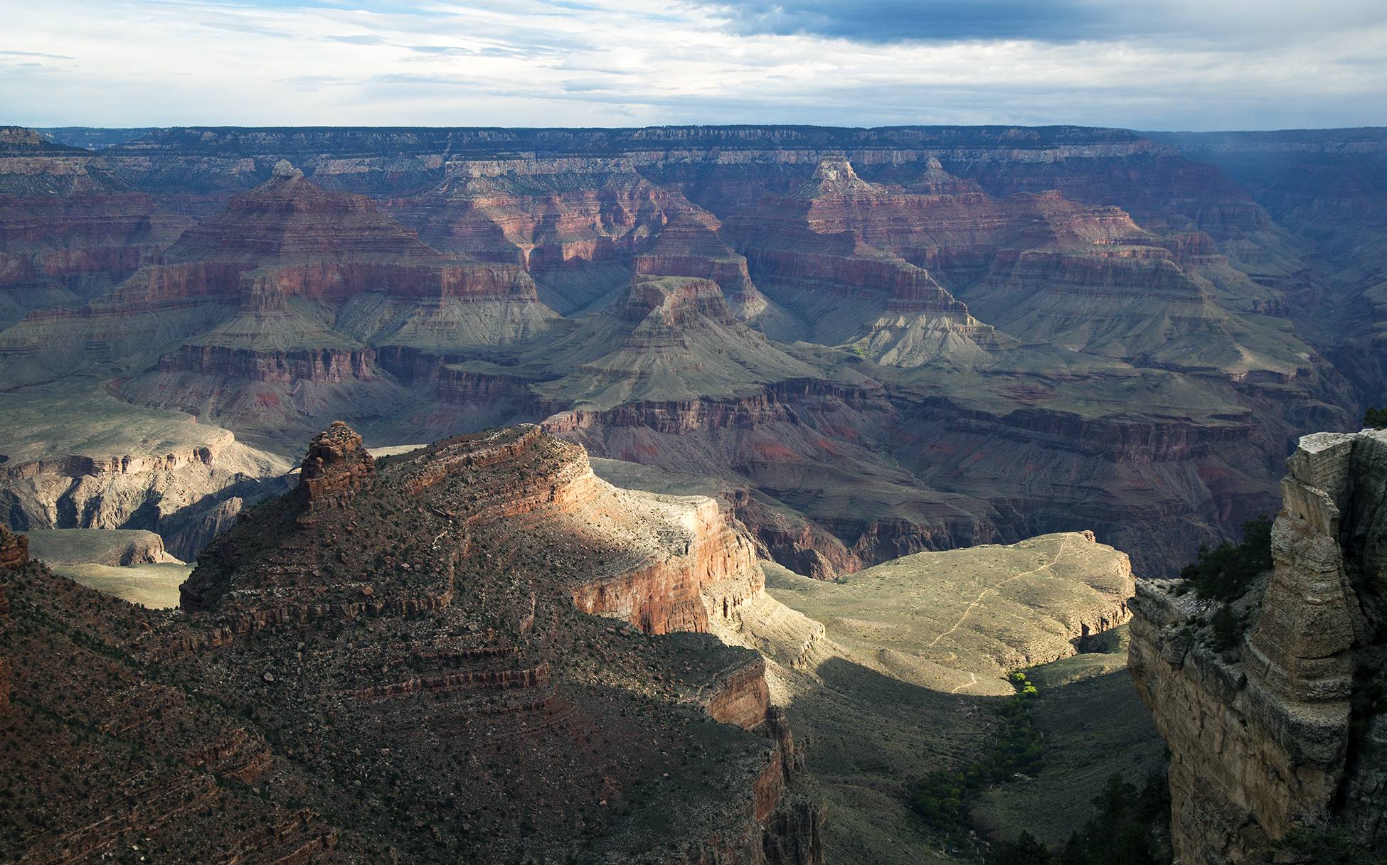 Catching The Light-Grand Canyon South Rim