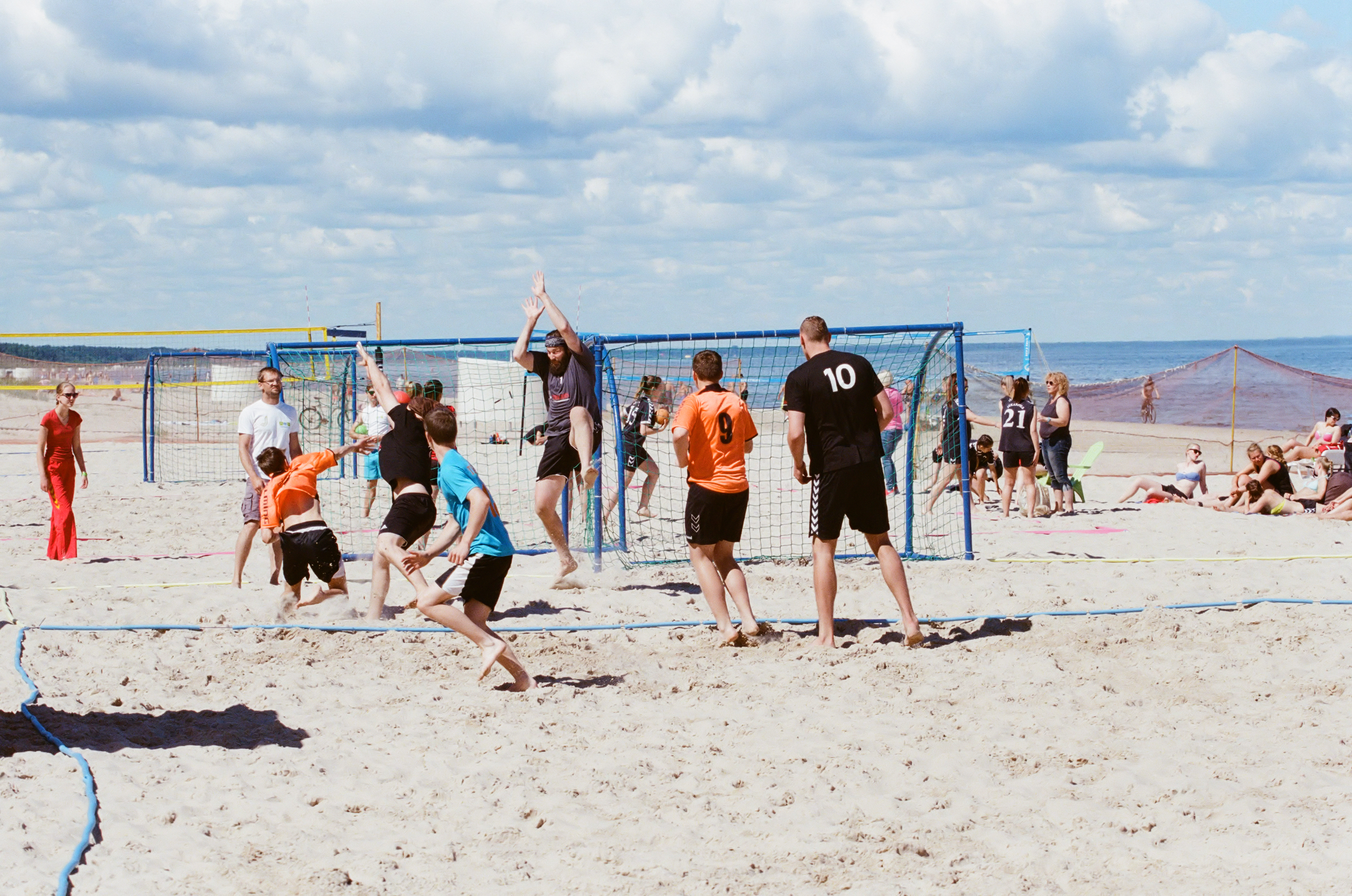 BEACH HANDBALL MAJORI 2015