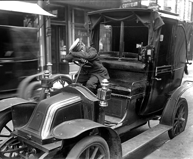 1911 - Taxi!