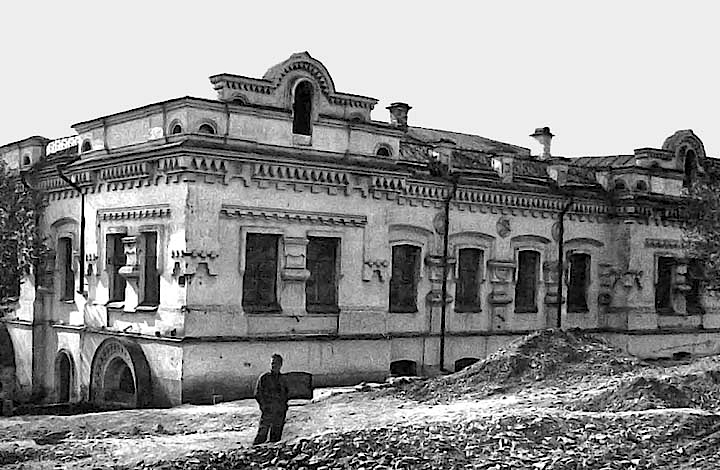Ipatiev House, Yekaterinburg photo - John Glines photos at ...