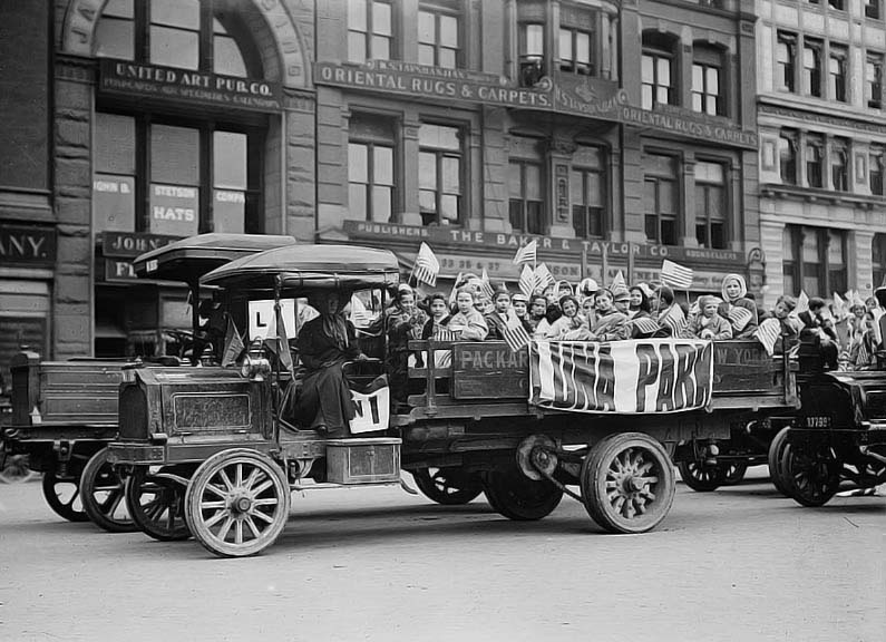 1911 - Orphans going to Coney Island